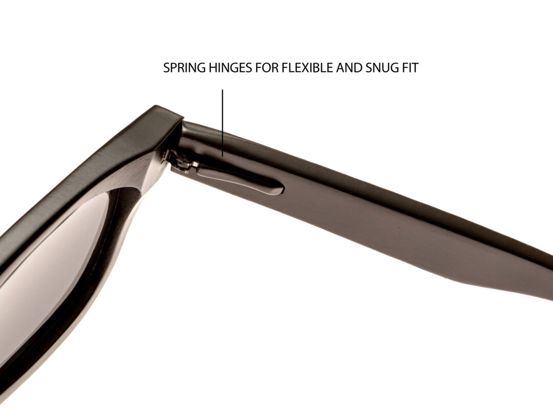 wayfarer style sunglasses black hinge