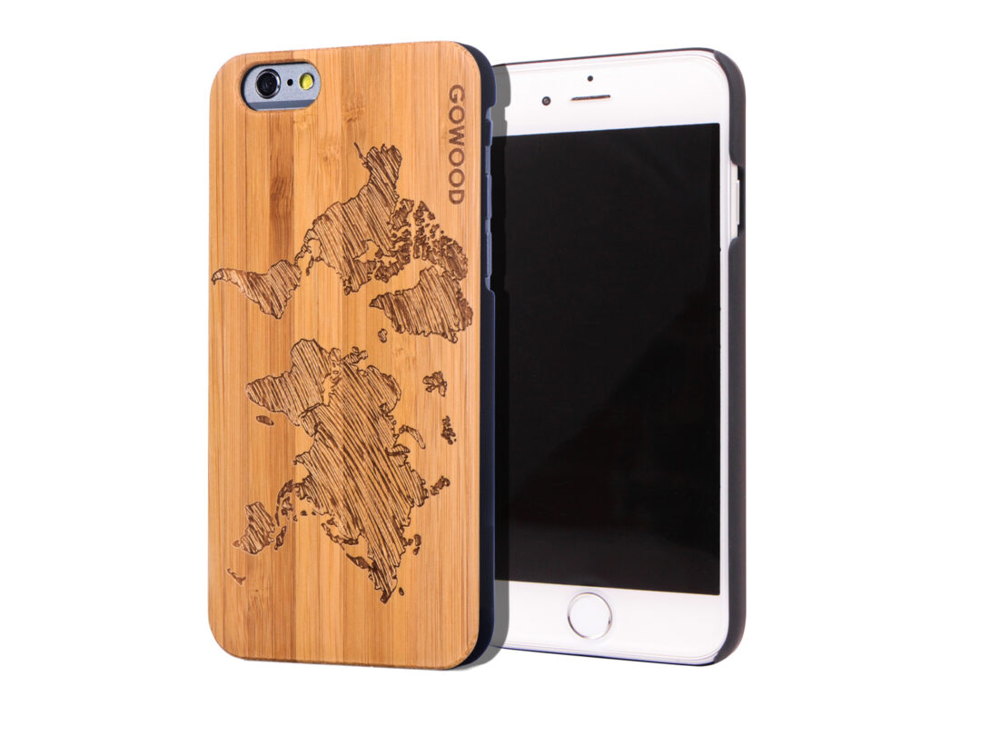 iPhone 6 case bamboo world map wood front