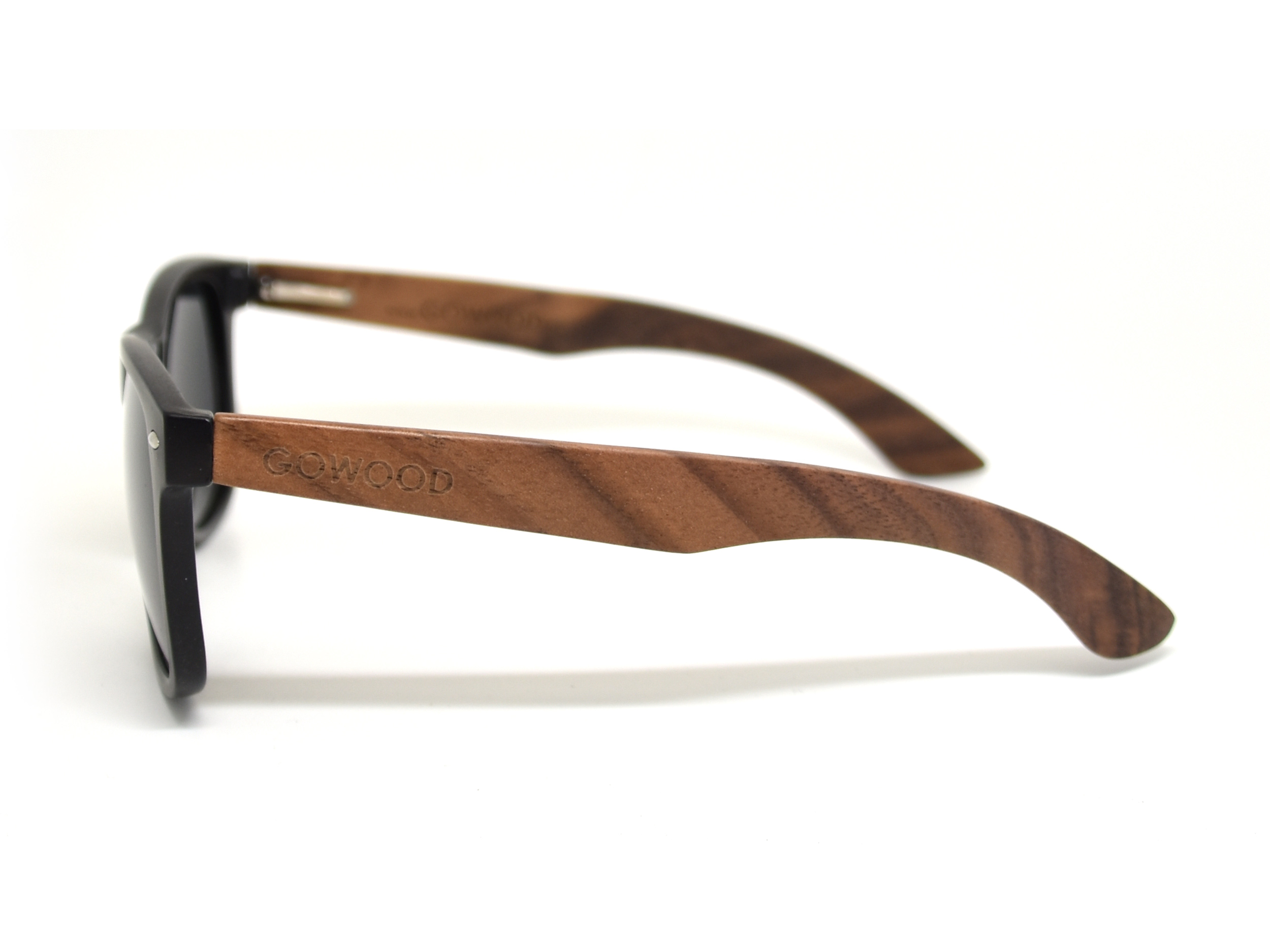 classic wayfarer sunglasses with walnut legs left