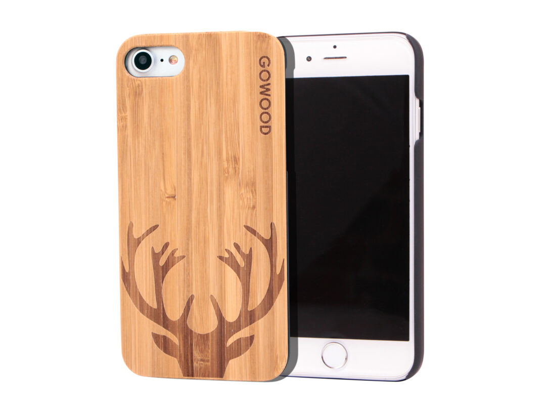 étui iPhone 7 et 8 en bois - bambou chevreuil
