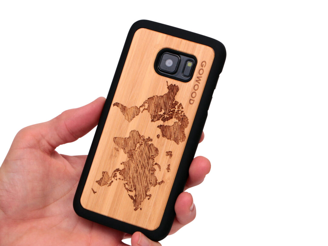 Samsung Galaxy S7 wood case world map user 1