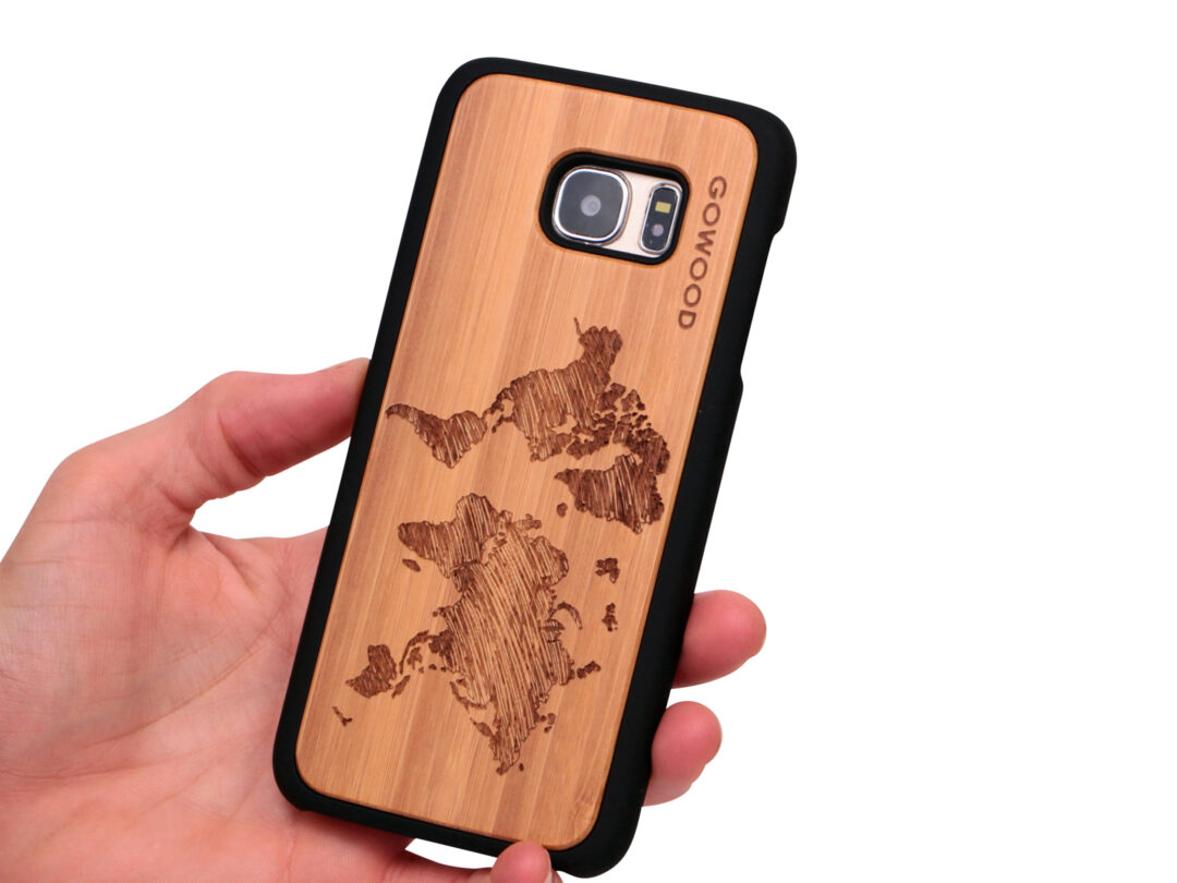 Samsung Galaxy S7 Edge wood case world map user 1