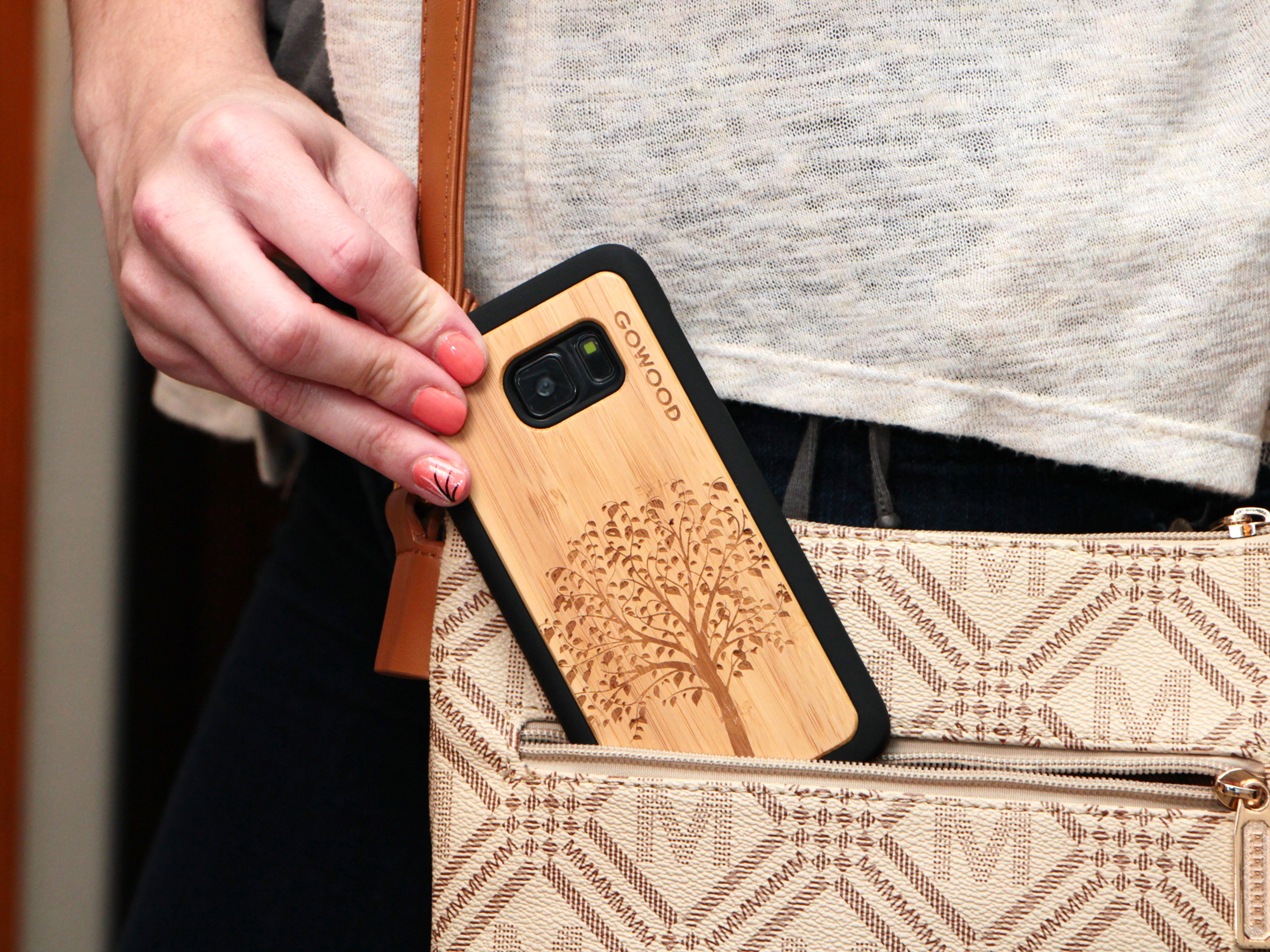 Étui Samsung Galaxy A8 en bois, Étuis en bambou avec arbre | Go Wood
