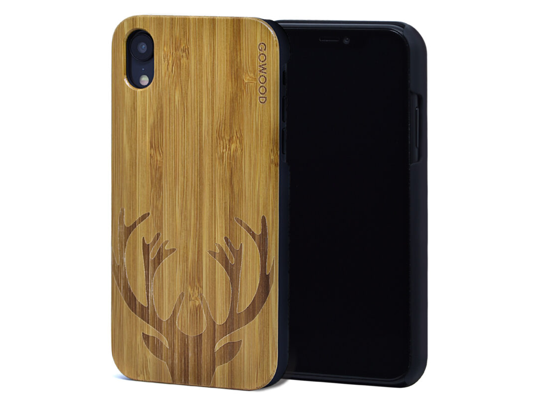 iPhone XR wood case deer front