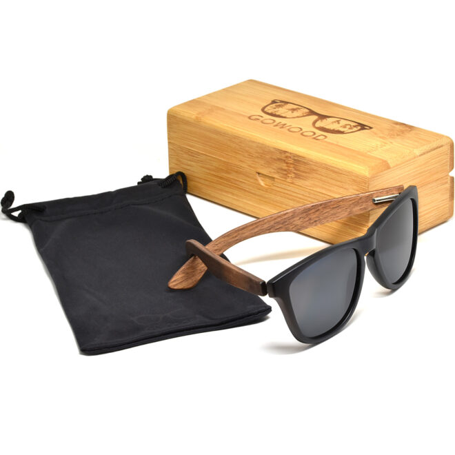 Classic walnut wood sunglasses black polarized lenses set