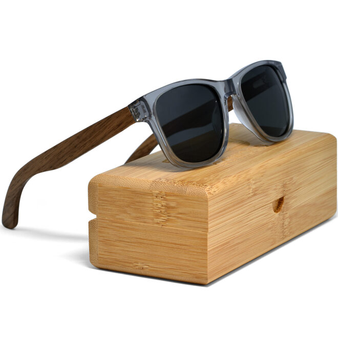 Lunettes de soleil en bois de noyer de style classique avec monture grise semi-transparente et verres noirs polarisés boîte en bambou